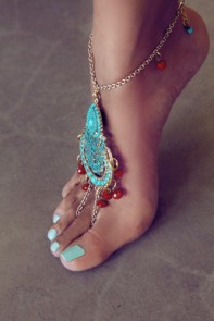 u1w0kl-l-610x610-jewels-blue-red-orange-anklet-gold-cute-pretty-prom-toe+ring-bracelets-sandals.jpg